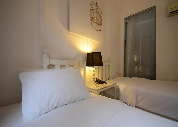The Heritage Baan Silom 3*