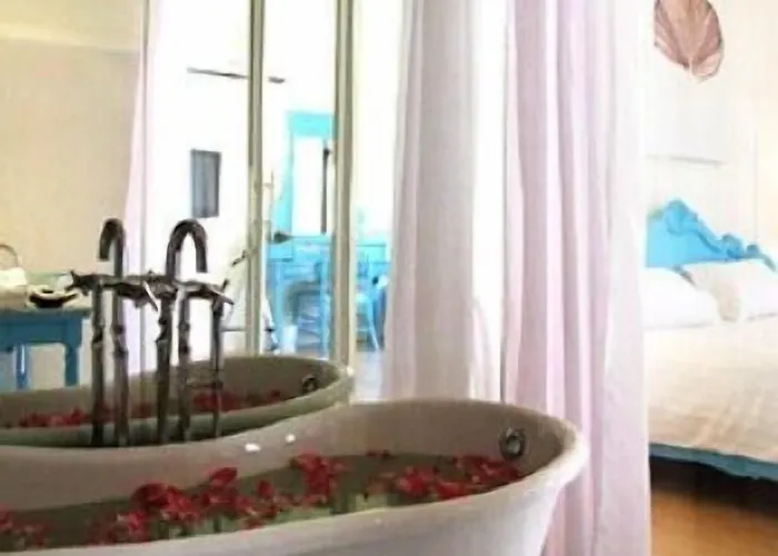 The Heritage Baan Silom