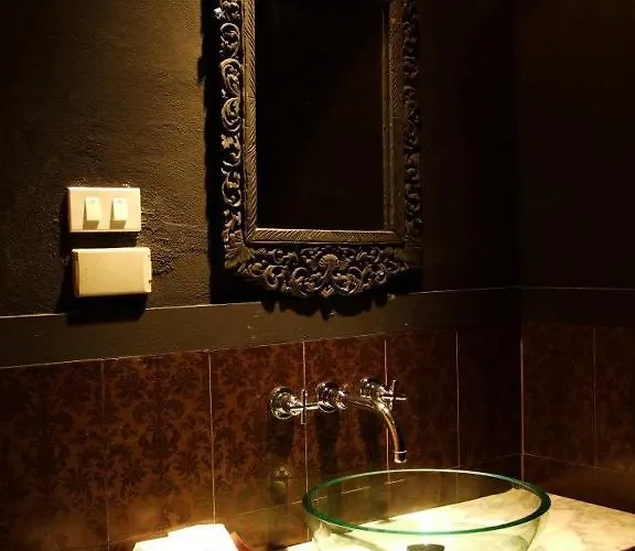 The Heritage Baan Silom Hotel 3*